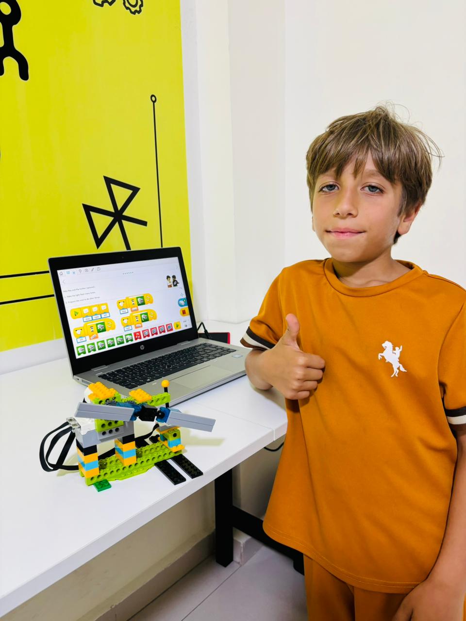Ali - LEGO Wedo
