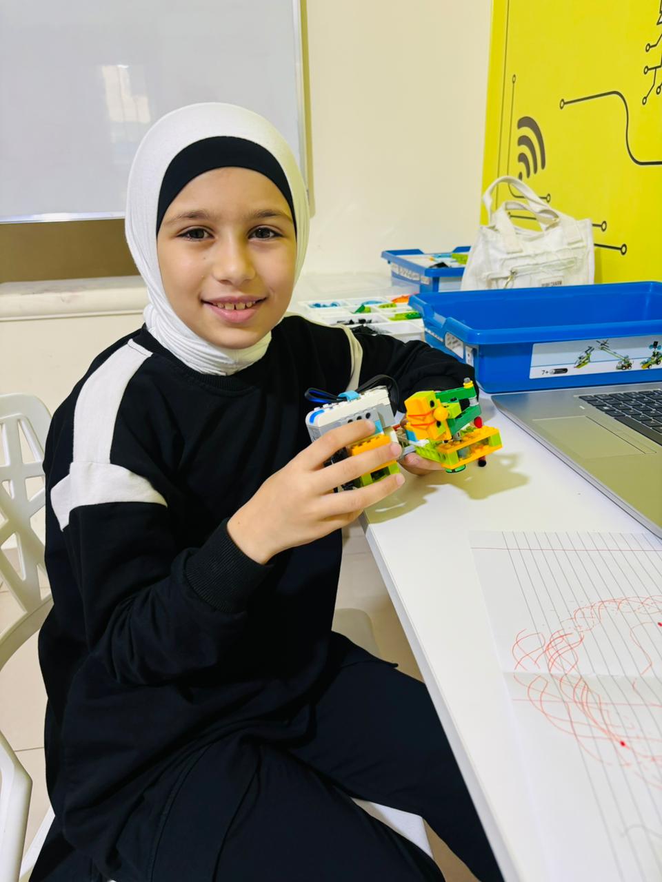 Fatima - LEGO Wedo